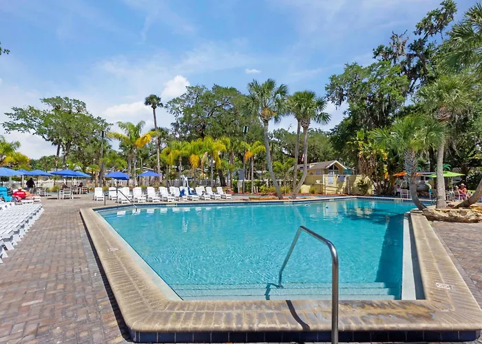 Tropical Palms Resort