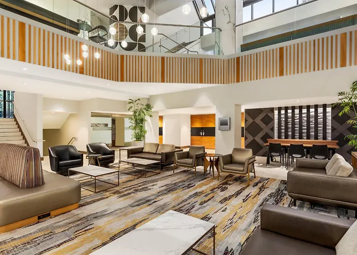Crowne Plaza Newly Renovated With No Resort Fee
