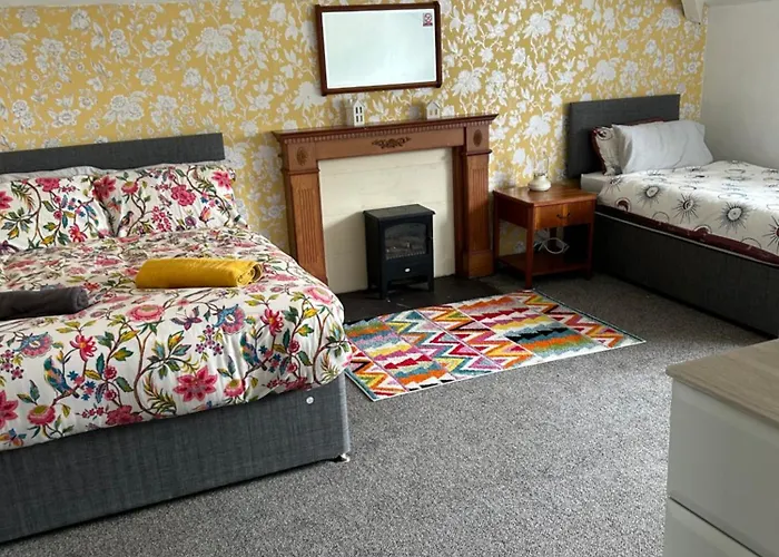 Holland Arms Hotel Pentre Berw