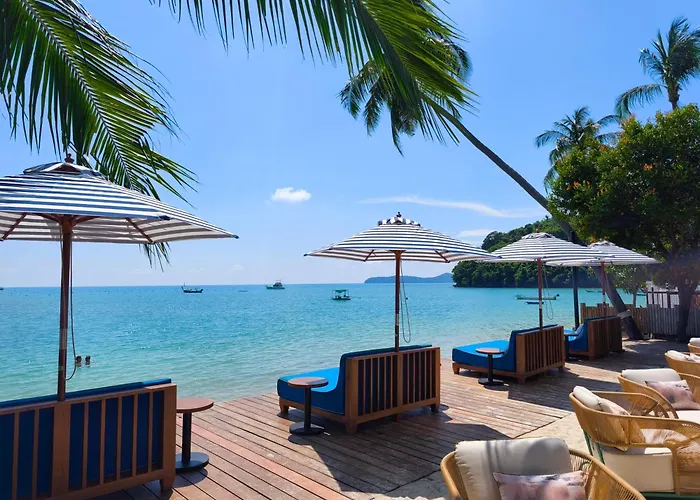 Bandara Phuket Beach Resort - SHA Extra Plus