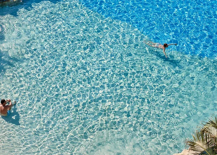 Atlantica Golden Beach Hotel - Adults Only Kissonerga