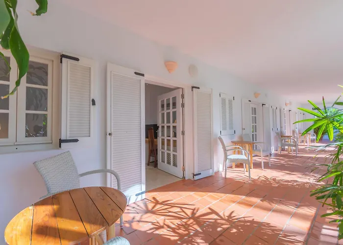 Hurricane Beach Hotel Tarifa