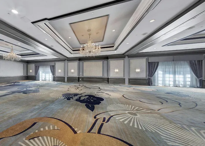 The Henry, Autograph Collection Hotel Dearborn