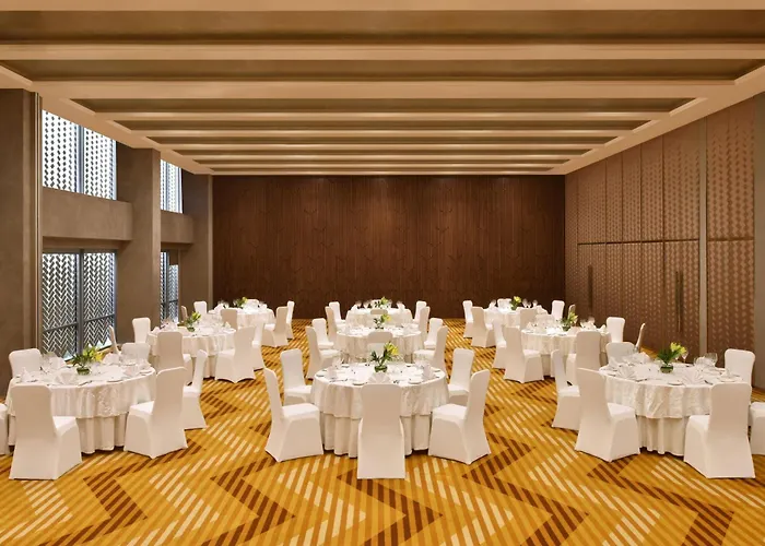 Aloft By Marriott New Delhi Aerocity
