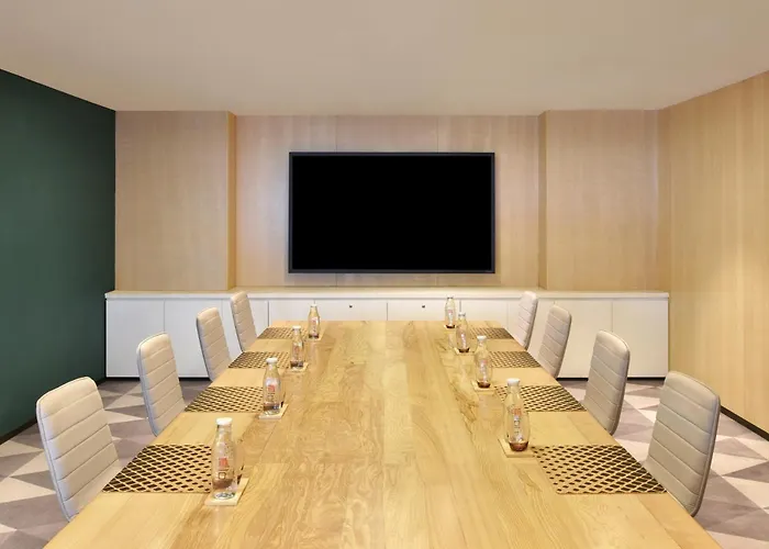 Aloft By Marriott New Delhi Aerocity