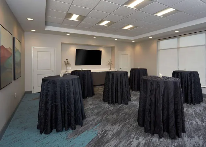 Towneplace Suites By Marriott Hamilton