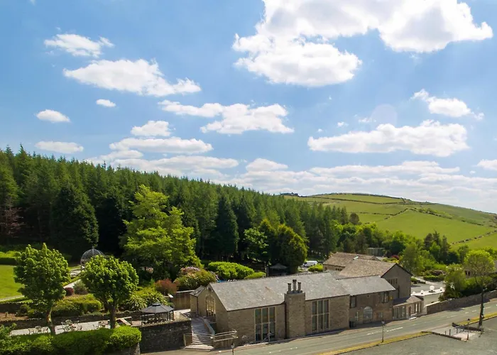 The Saddleworth Hotel