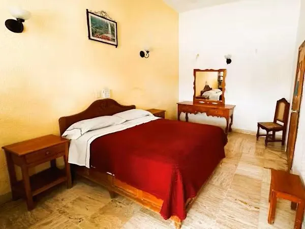 Hotel Oviedo