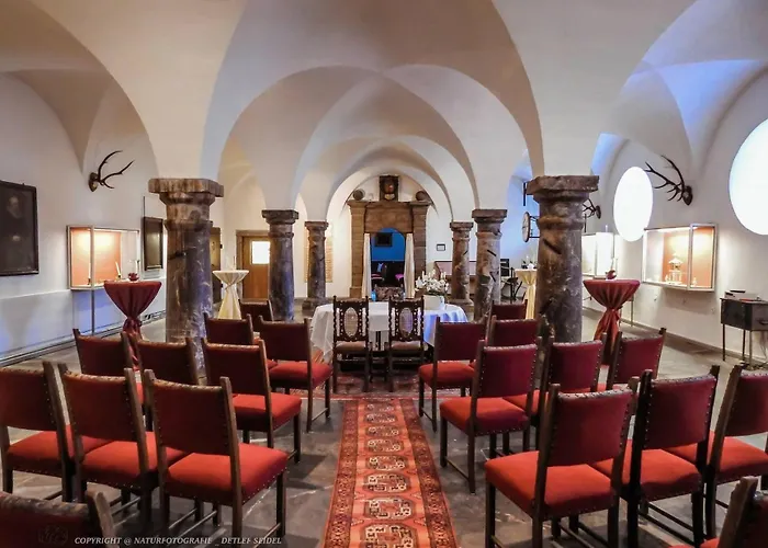 Hotel Und Restaurant Burg Schnellenberg Attendorn