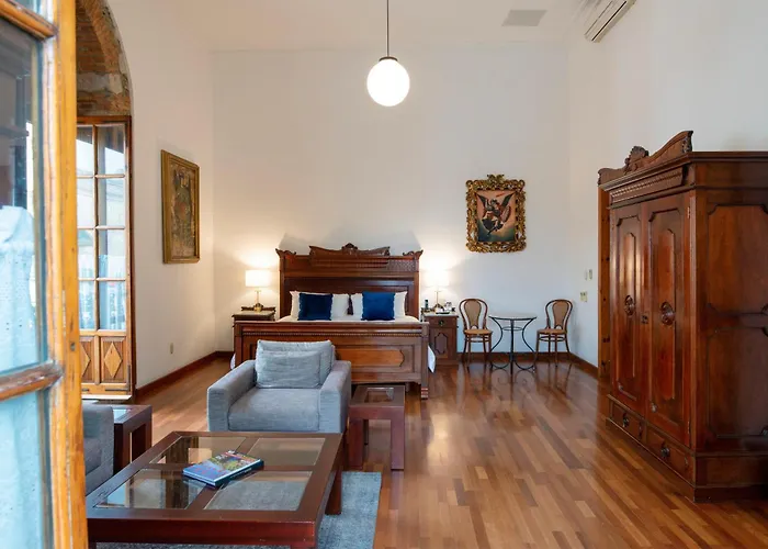 Hotel Los Juaninos Morelia