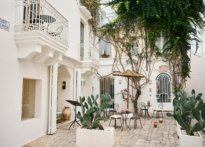 Relais Corte Palmieri&Il Chiostro - Residenza d'epoca Gallipoli