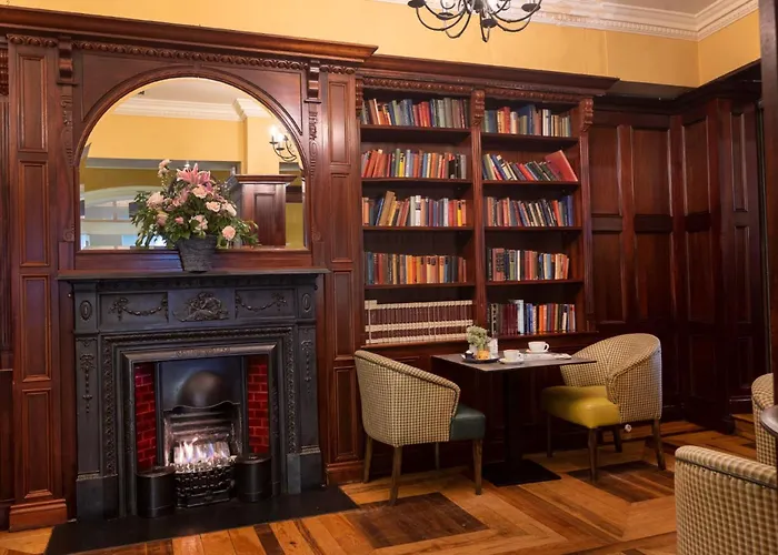 Cahir House Hotel