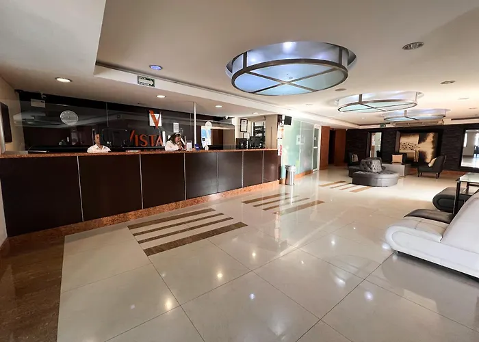 Hotel Vista Inn Premium