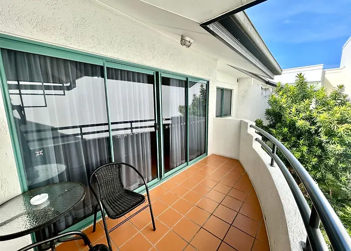 Mid City Luxury Suites Cairns