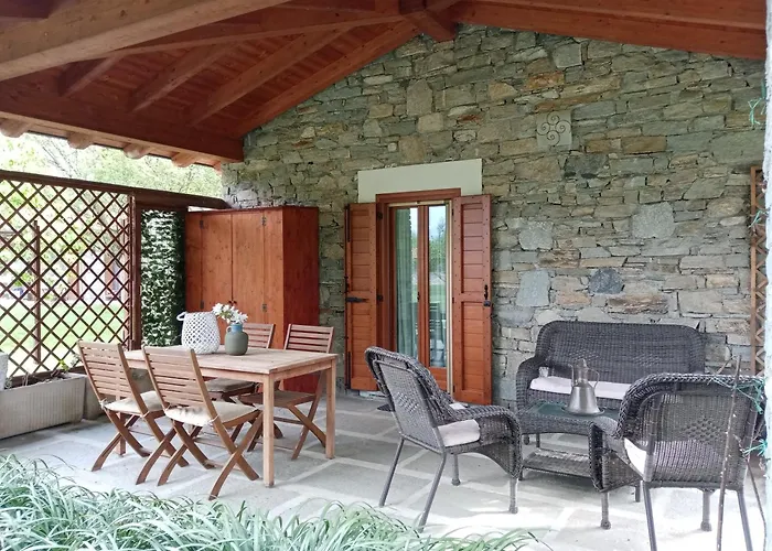 Aparthotel Cascina Borgofrancone Gera Lario