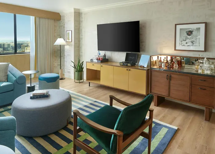 Sheraton Grand Downtown