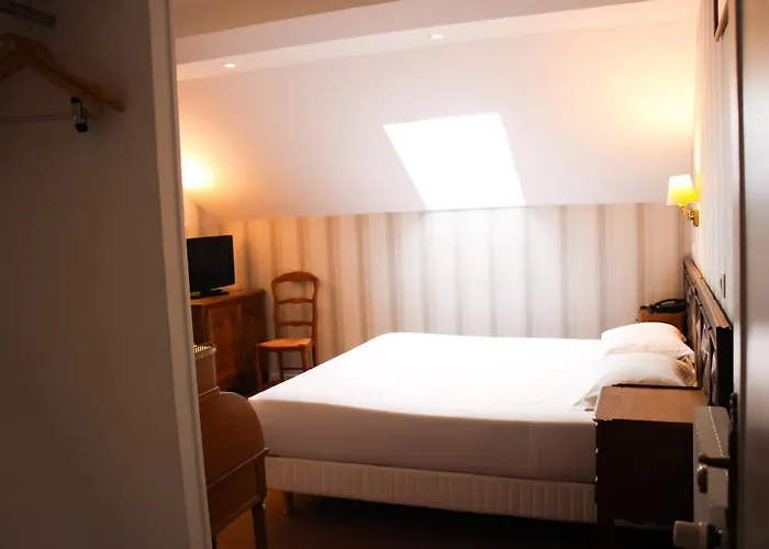 Hotel La Villa Fleurie Beaune 