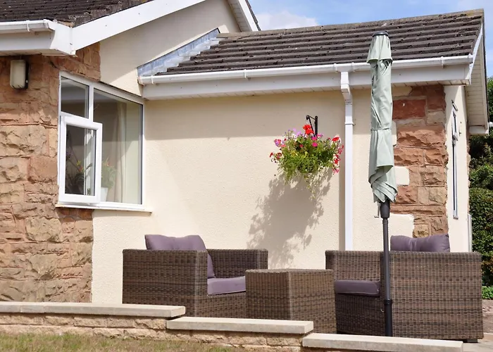Bridleways Guesthouse & Holiday Homes