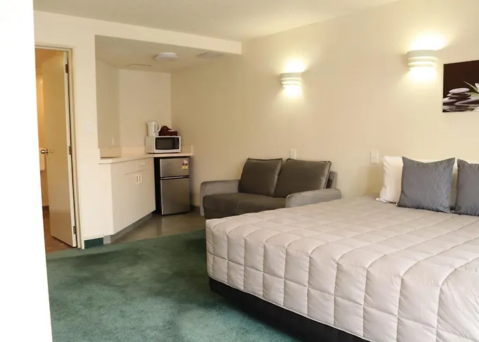 Bk'S Fountain Court Motel Napier