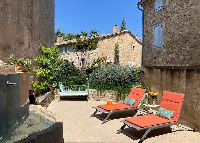 Aux Deux Fontaines - Au coeur de la Provence