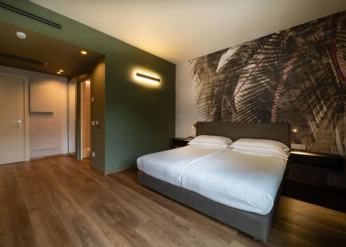 Phi Hotel Piajo Nembro