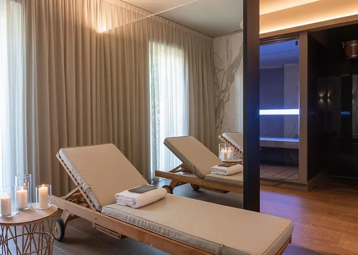 Villa Regina - Marepineta Resort Milano Marittima