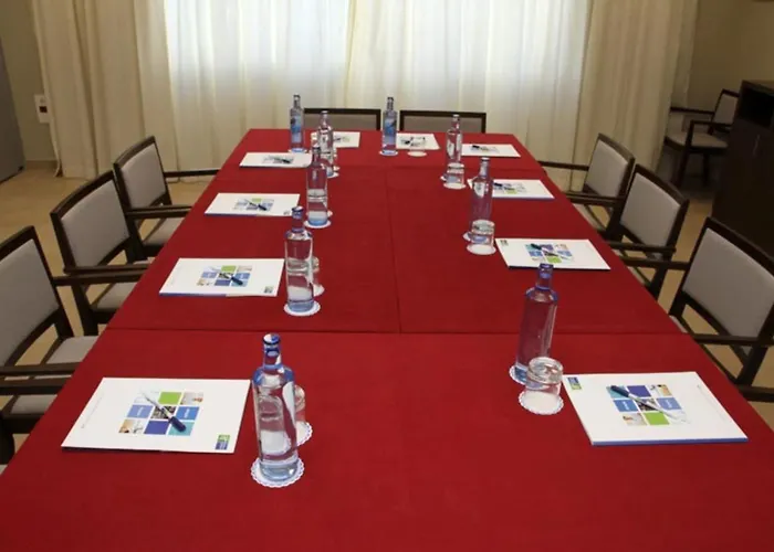 Holiday Inn Express Campo de Gibraltar-Barrios, an IHG Hotel