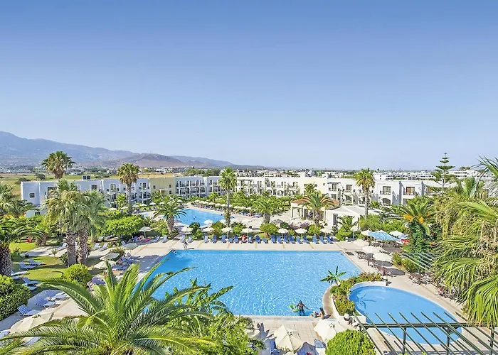 Tigaki Beach Hotel