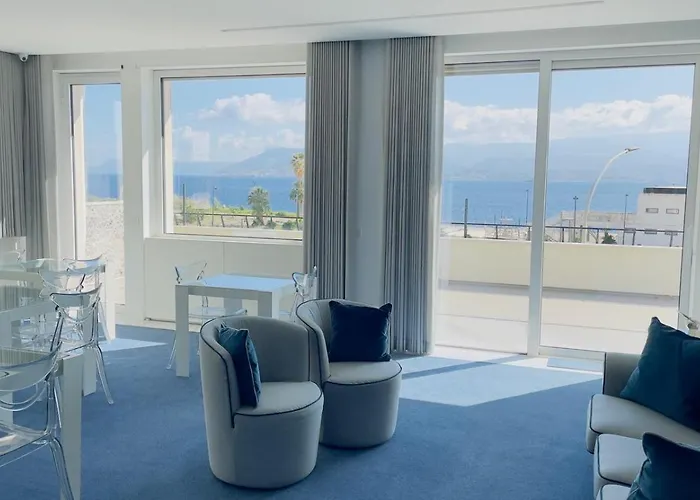 Bed and Breakfast FuoriSquadra Messina