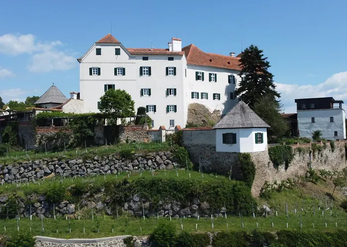 Schloss Kapfenstein