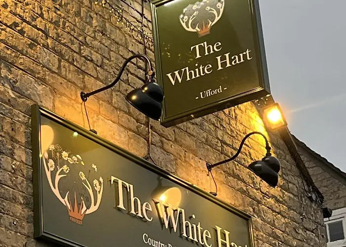 The White Hart Hotel Ufford 
