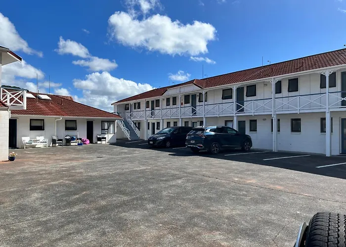 Marlin Court
