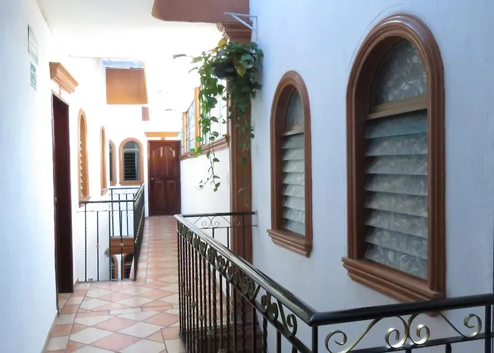 Hotel Los Girasoles