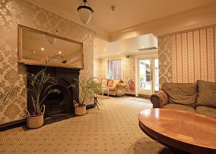 Great White Horse Hotel