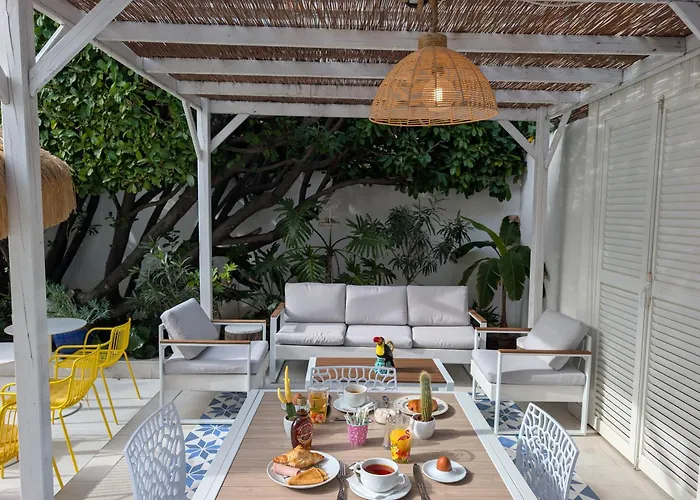Hotel Mademoiselle Juan-les-Pins