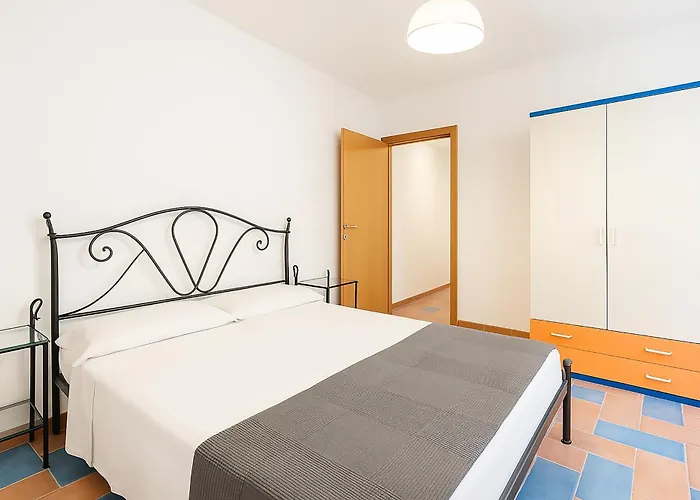 Le Grand Bleu - Gioia Apartments Procida
