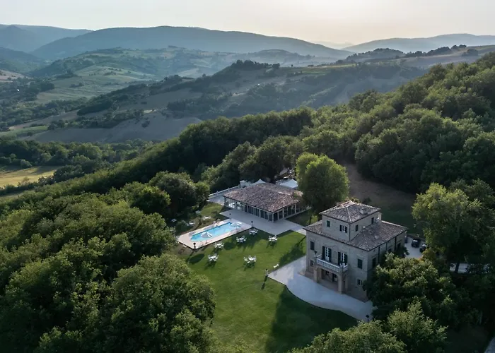 Villa Nena Tolentino