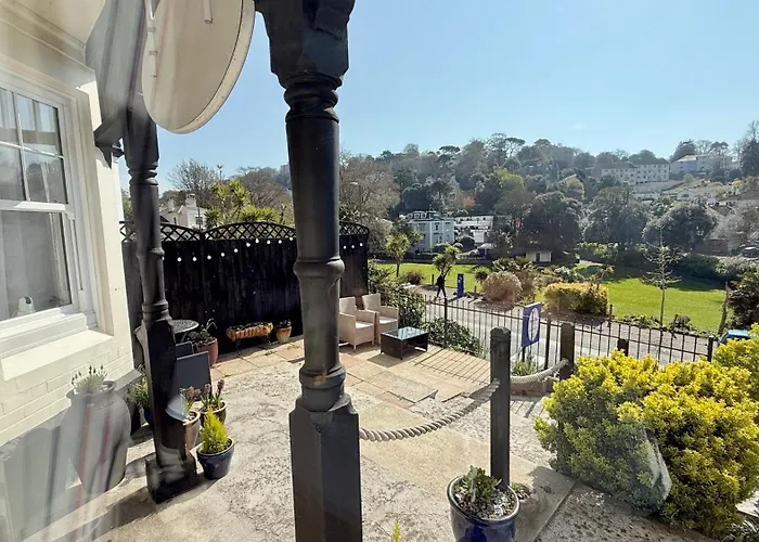Tusker Lodge (Adults Only)