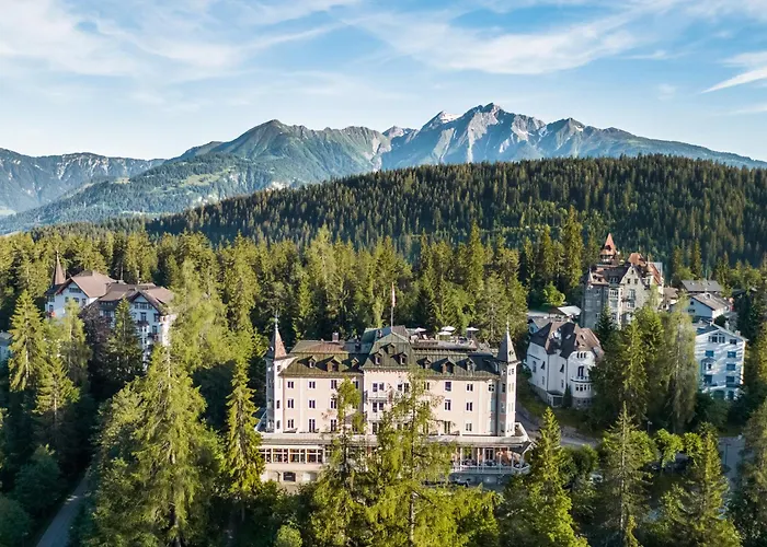 Romantik Hotel Schweizerhof Flims