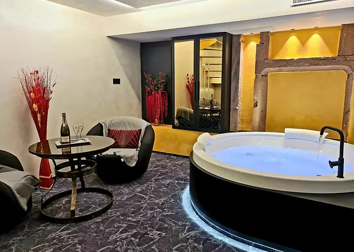 Domaine Du Haut Jardin Hotel & Chalets Spa Prive