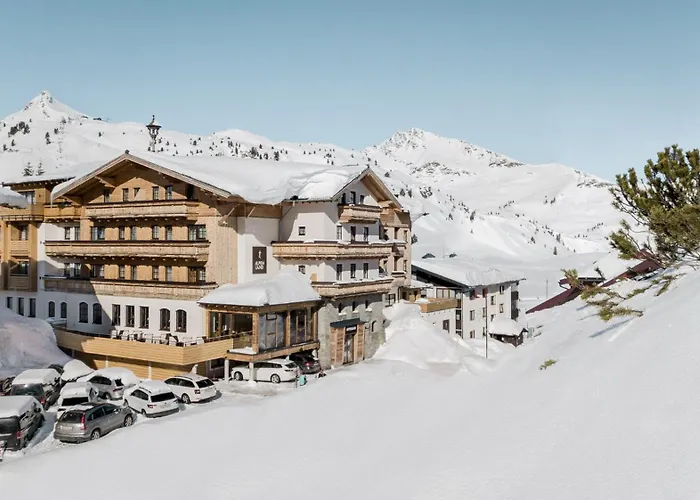 Hotel Alpenland