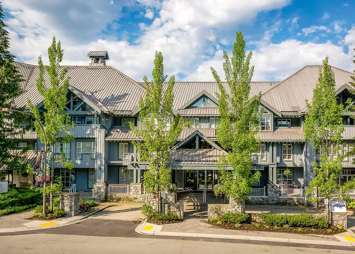Glacier Lodge