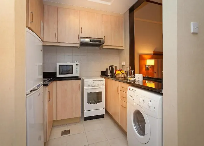 Chelsea Gardens Apartment