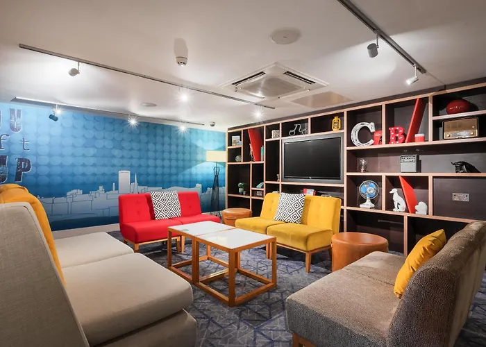Holiday Inn City By Ihg