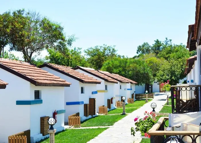 Maya Bistro Hotel & Beach Siğacık