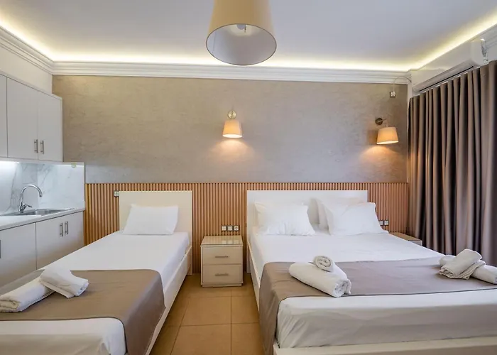 Hotel Mira Mare Ksamil