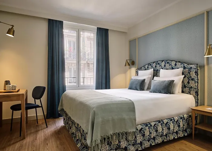 Hotel Etoile Saint Ferdinand by Happyculture
