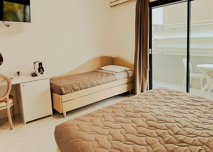 Hotel President - Vintage Hotel in centro Riccione
