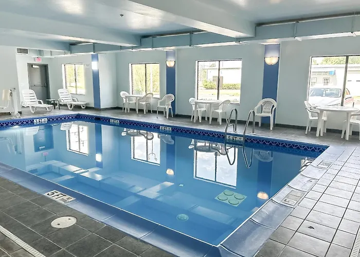 Comfort Inn & Suites Cambridge