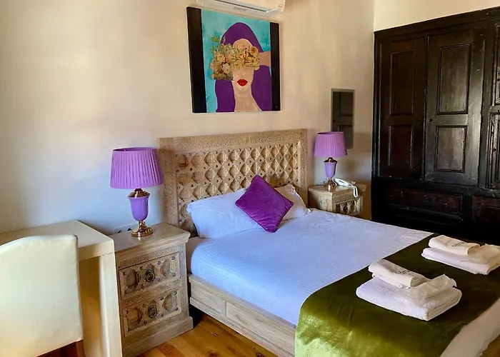 Cedrus Hotel